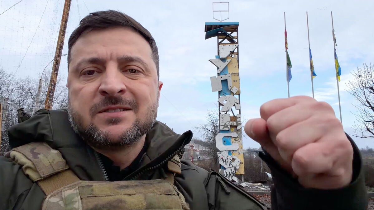 Zelenskyy visited the frontline near