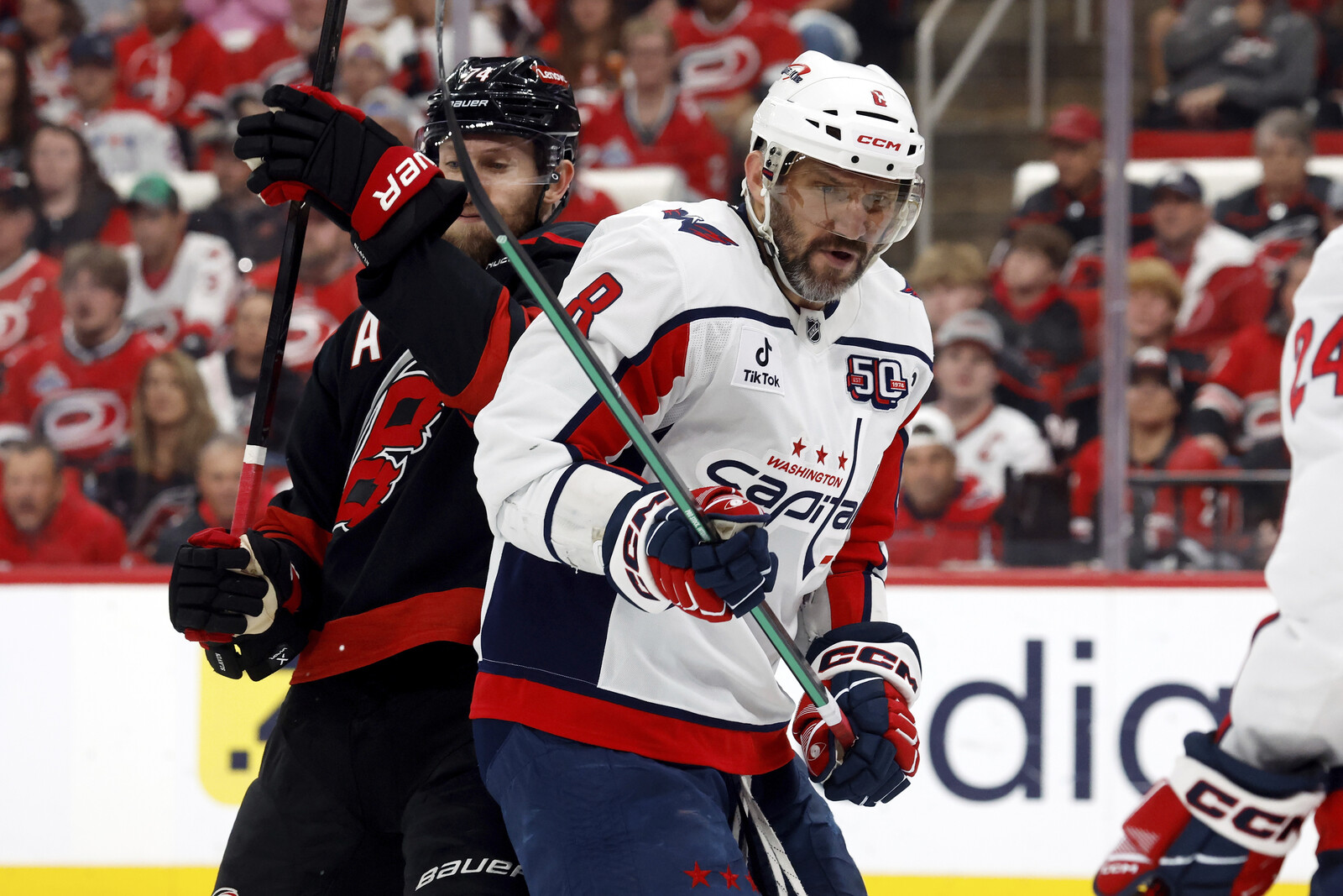 Ovetjkin Ends Goal Drought Surpasses Lemieux in Playoff Goals