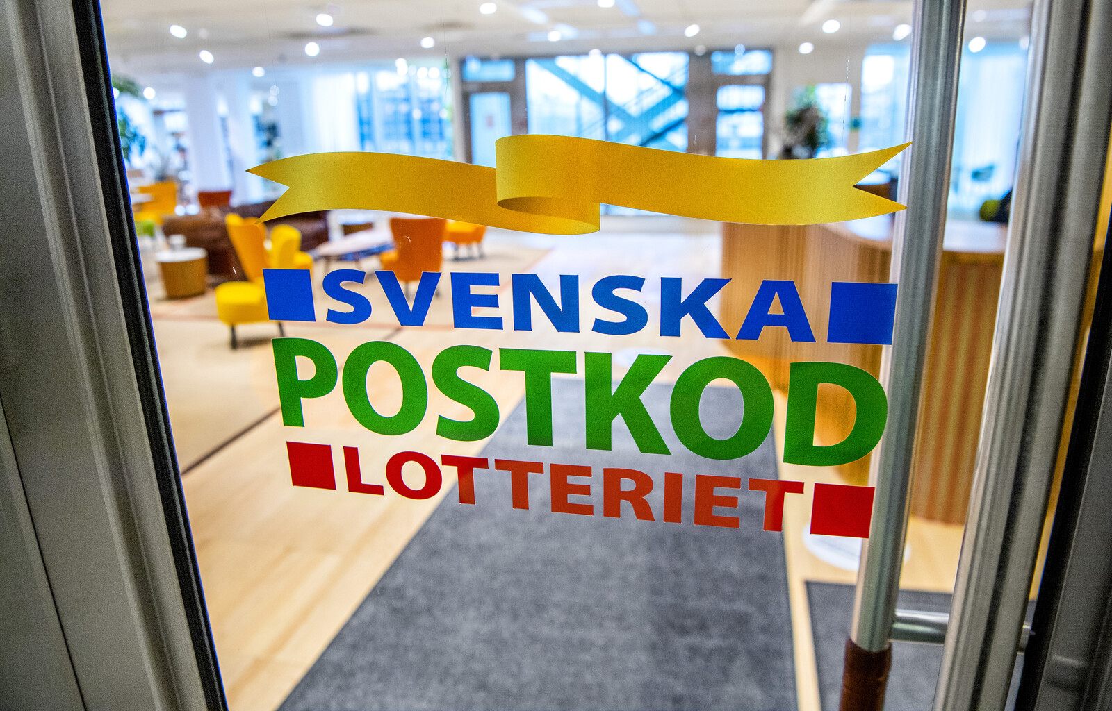 Postcode Lottery Halts Phone Sales After Aggressive Tactics Exposed