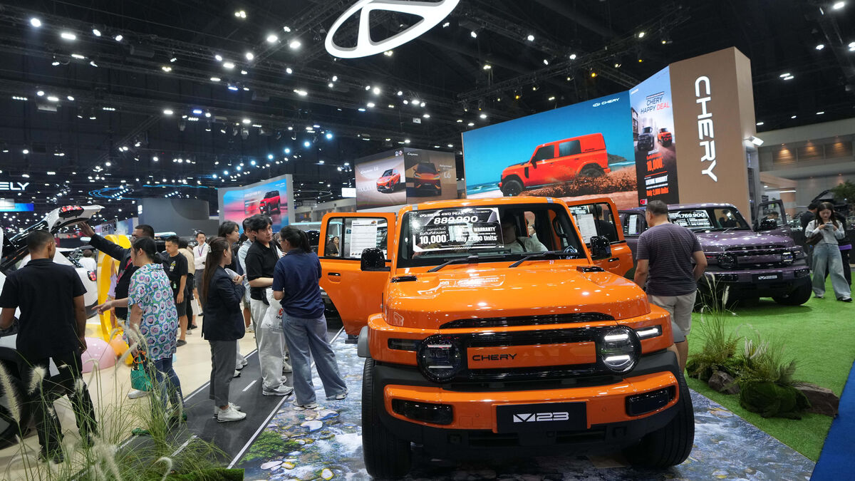 Chinese Electric Cars Help Drive