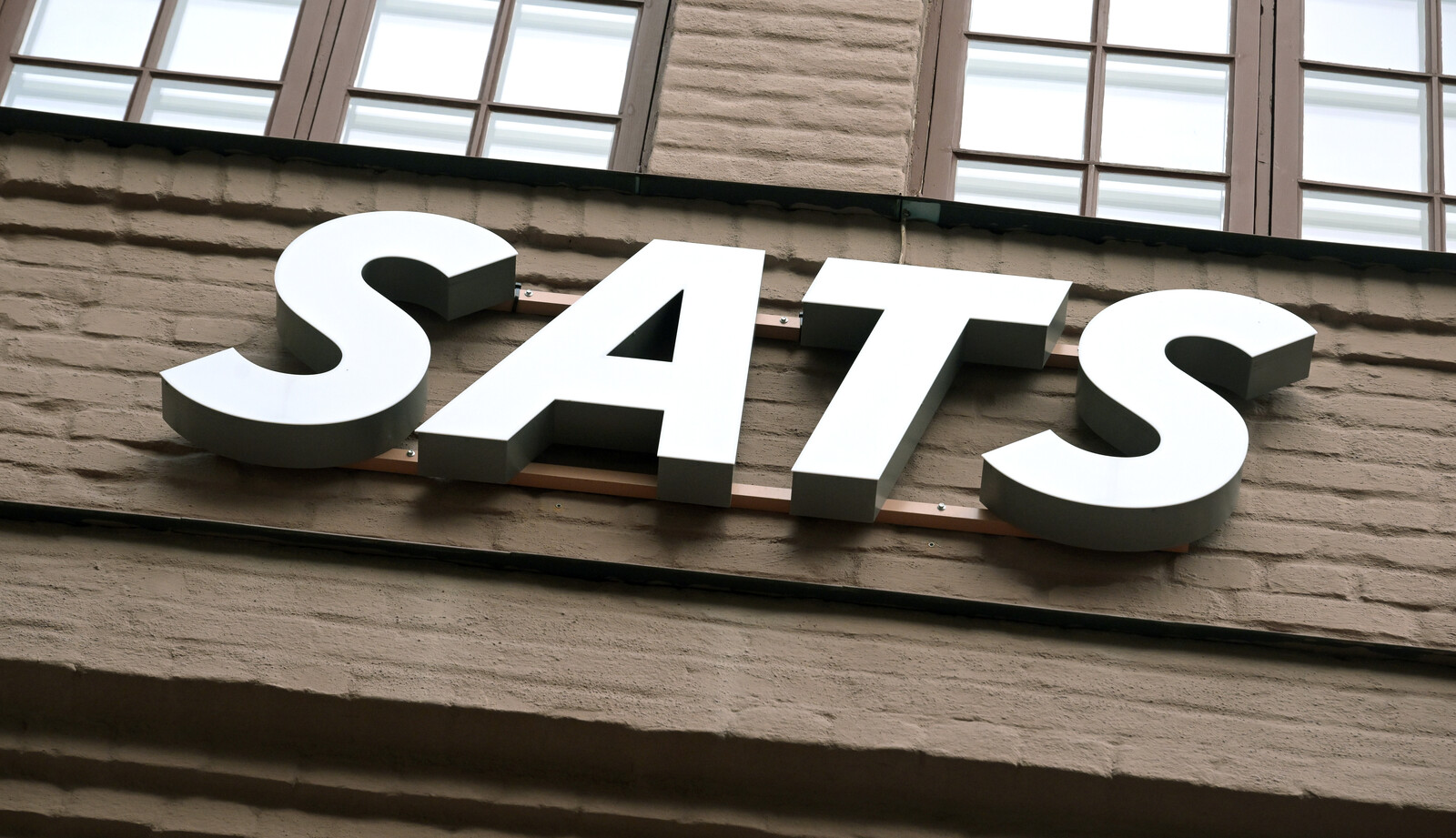 Winning streak for Sats