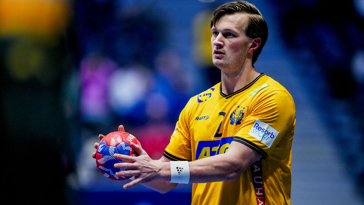 Roganovic Injury Brings Carlsbogård Back