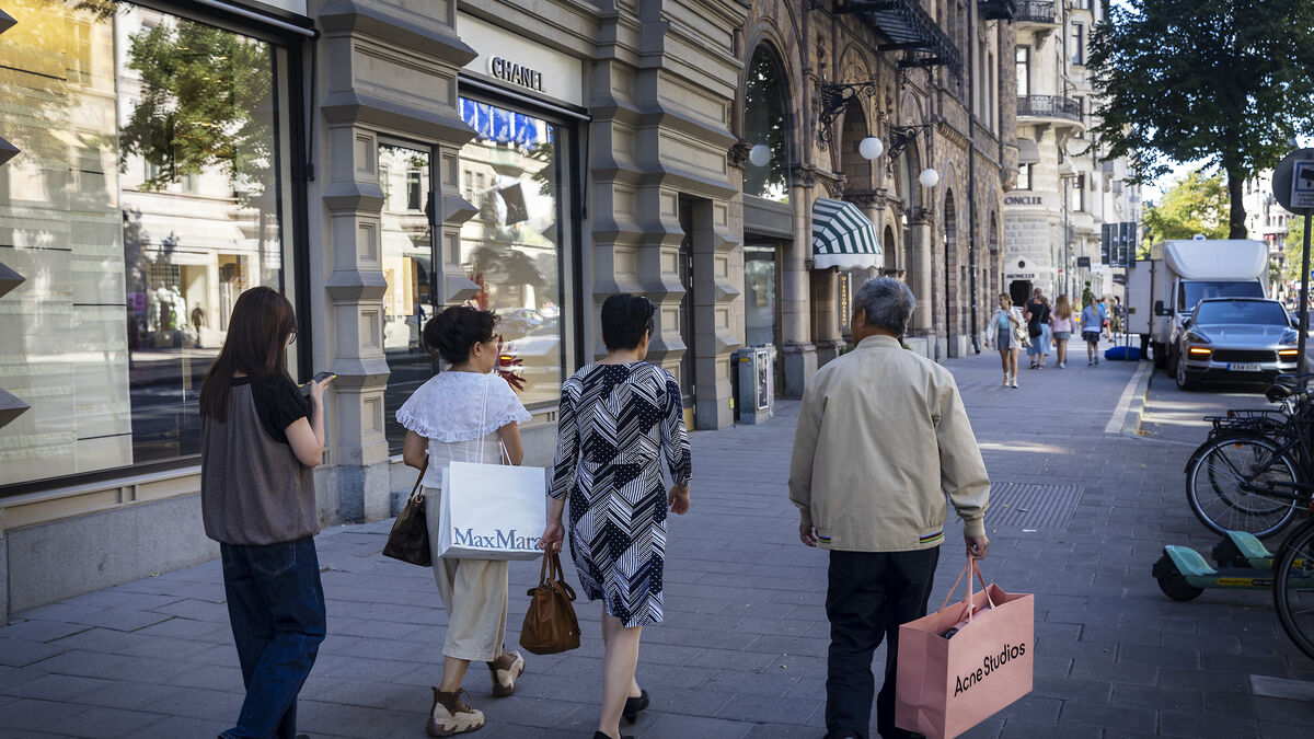 Household consumption rose 1.6% in June, SCB says