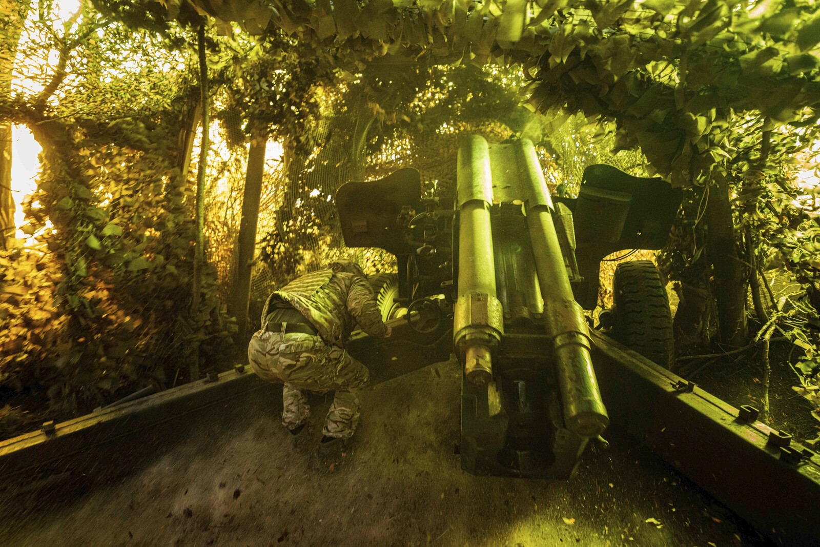 Ukraine: Attack on Russian aircraft manufacturer
