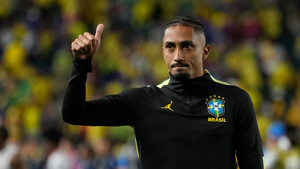 Raphinha could return for Brazil against Norway in World Cup round of 16