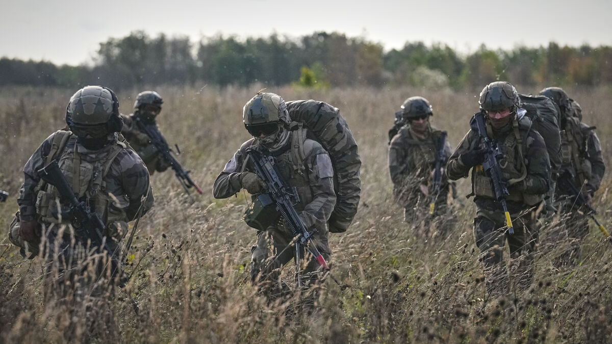 NATO invites filmmakers to closed