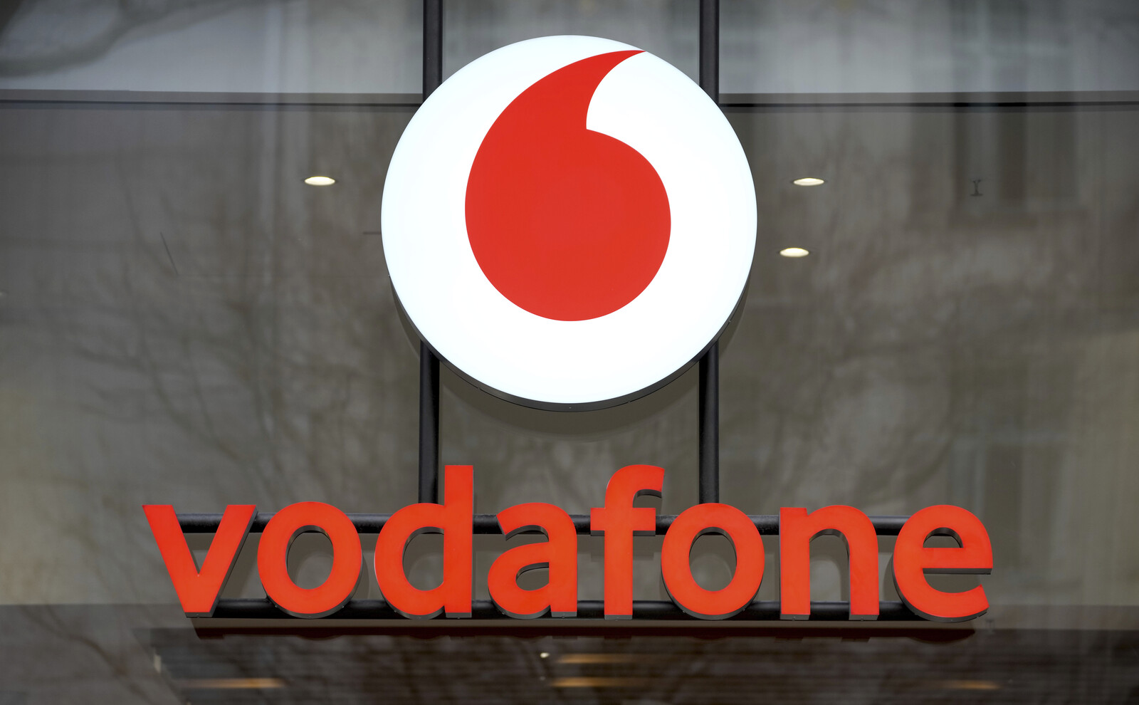 Vodafone Reports Stronger Than Expected Growth in First Quarter