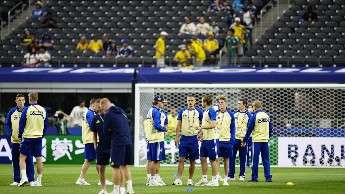 Potter makes major changes to the starting lineup, changing goalkeeper