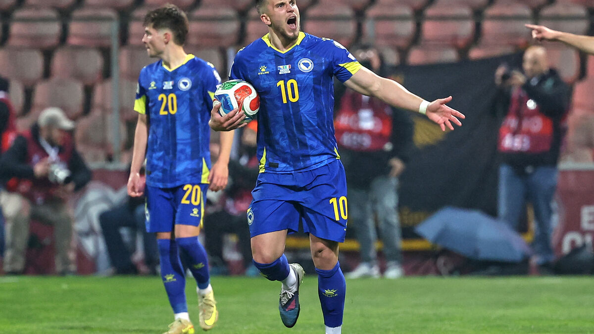 Ermedin Demirović invites fans for