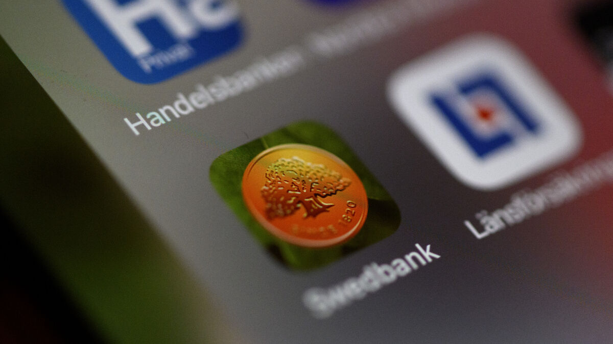 Swedbank experienced technical problems on its website and app during the morning