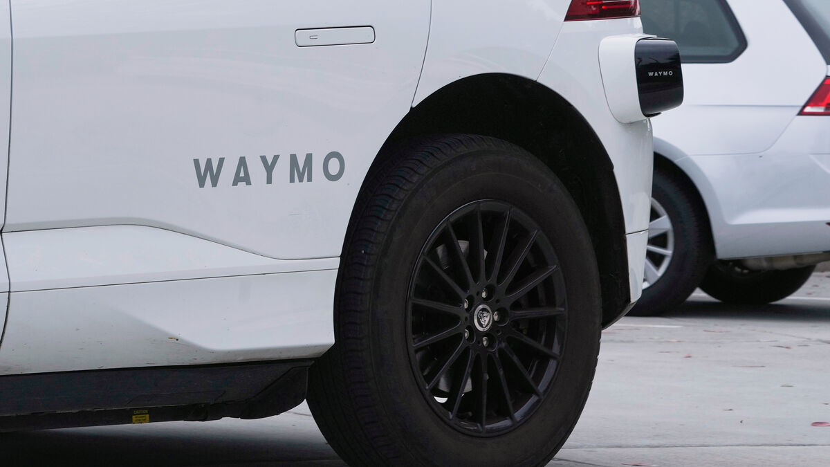 Waymo Self-Driving Taxis to Begin