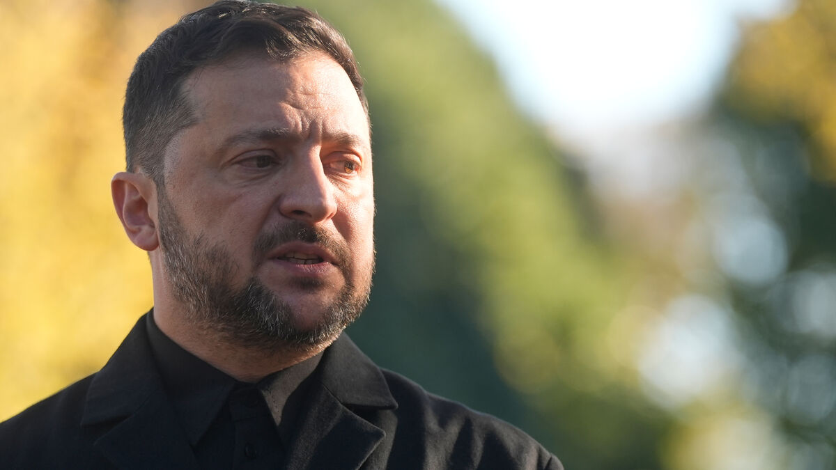 Zelenskyj Open to Joining Budapest