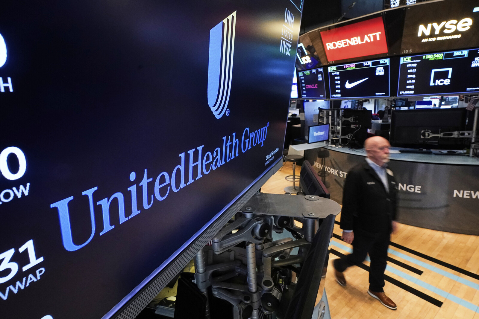 United Health's Sharp Decline Weighs on Wall Street Indices