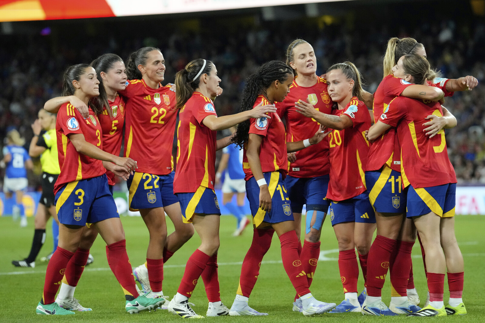 Spain Shines Again to Face Sundhage's Switzerland in Quarterfinals