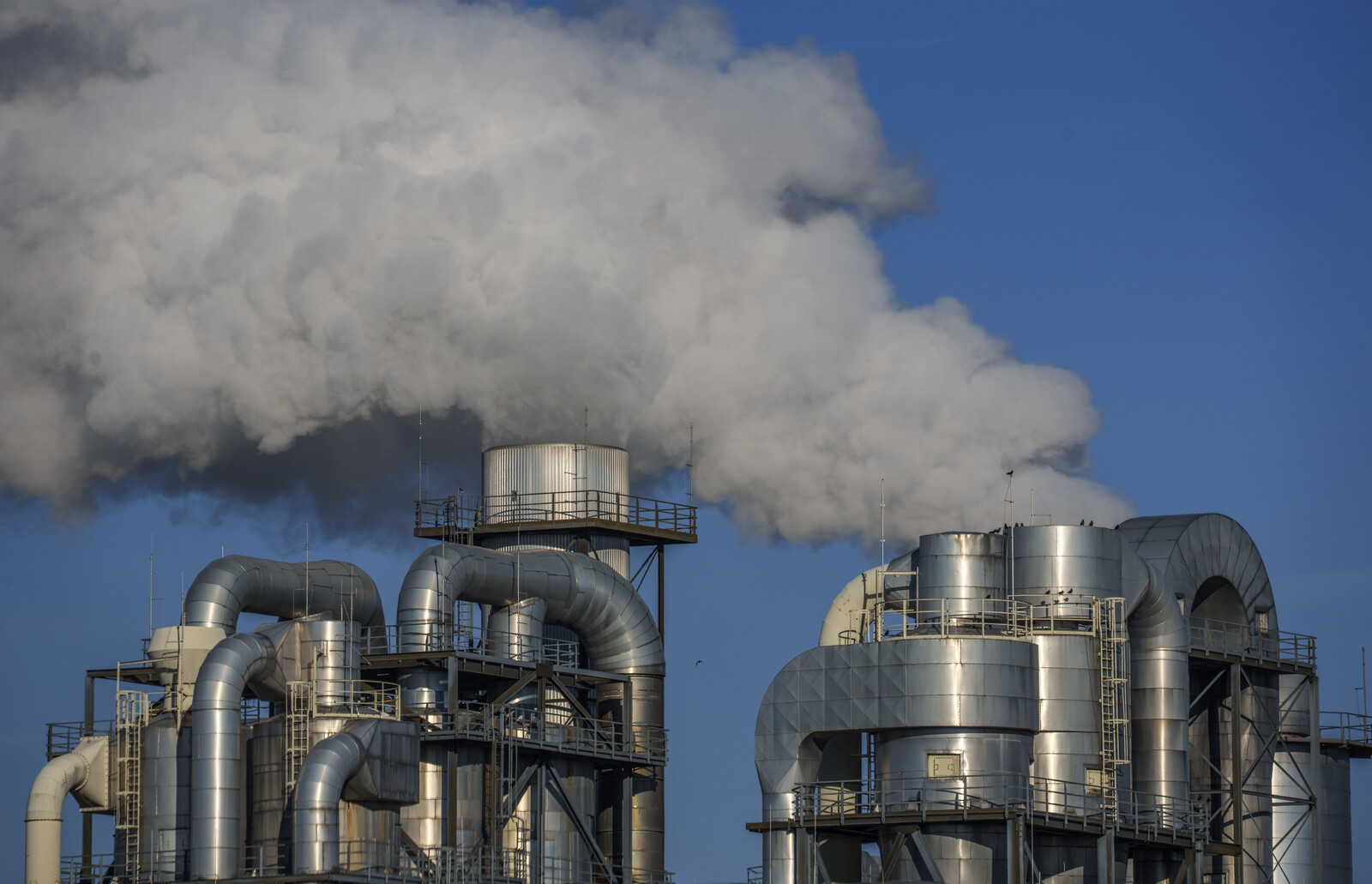 German Industrial Production Falls Sharply