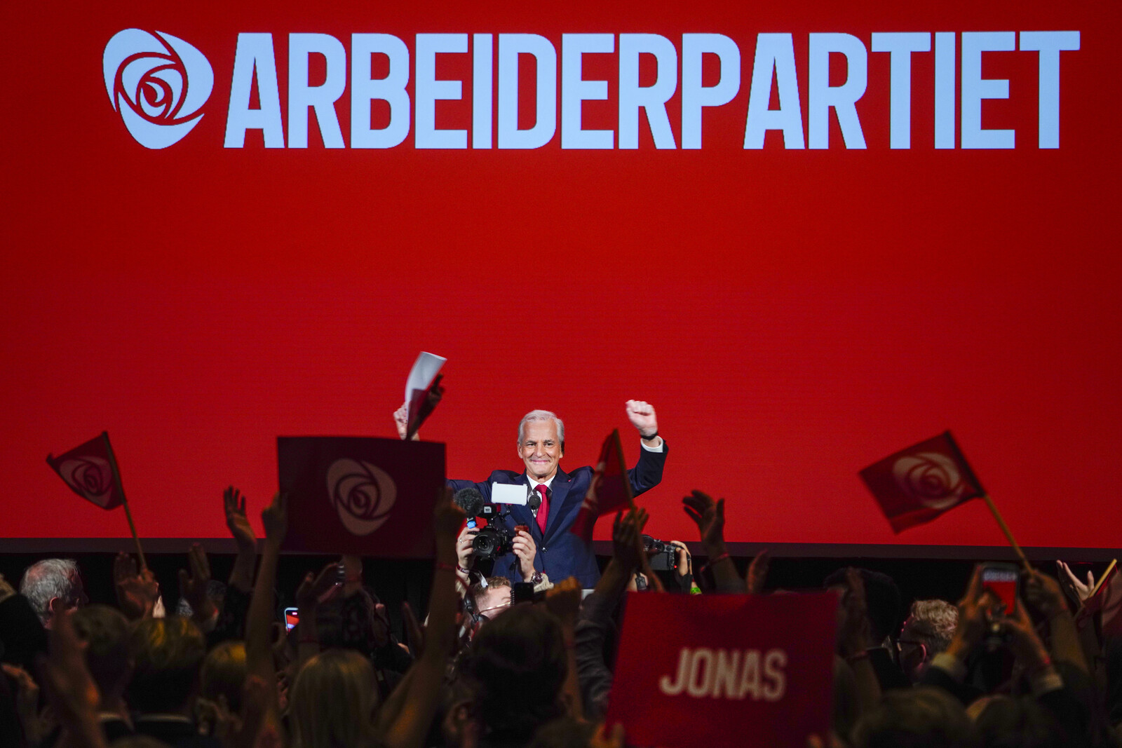 Støre Celebrates Re-Election as Norway's Prime Minister