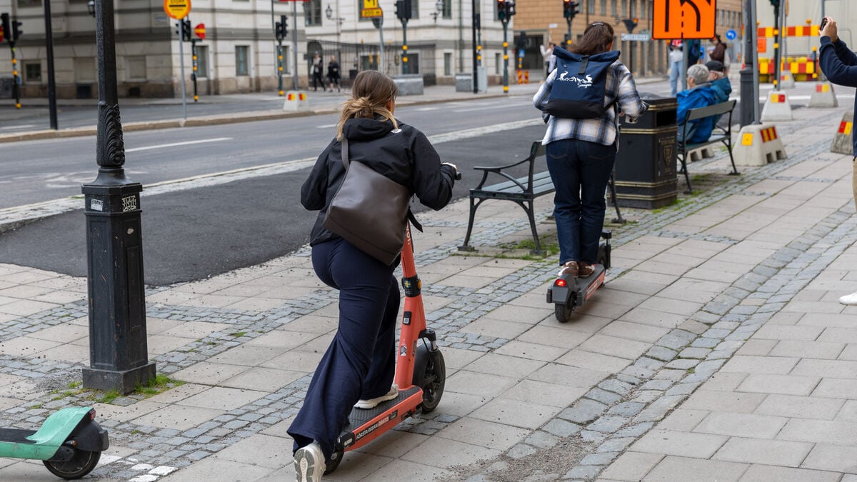 Electric scooter riders face higher risk of serious brain and internal injuries than motorcyclists, study finds