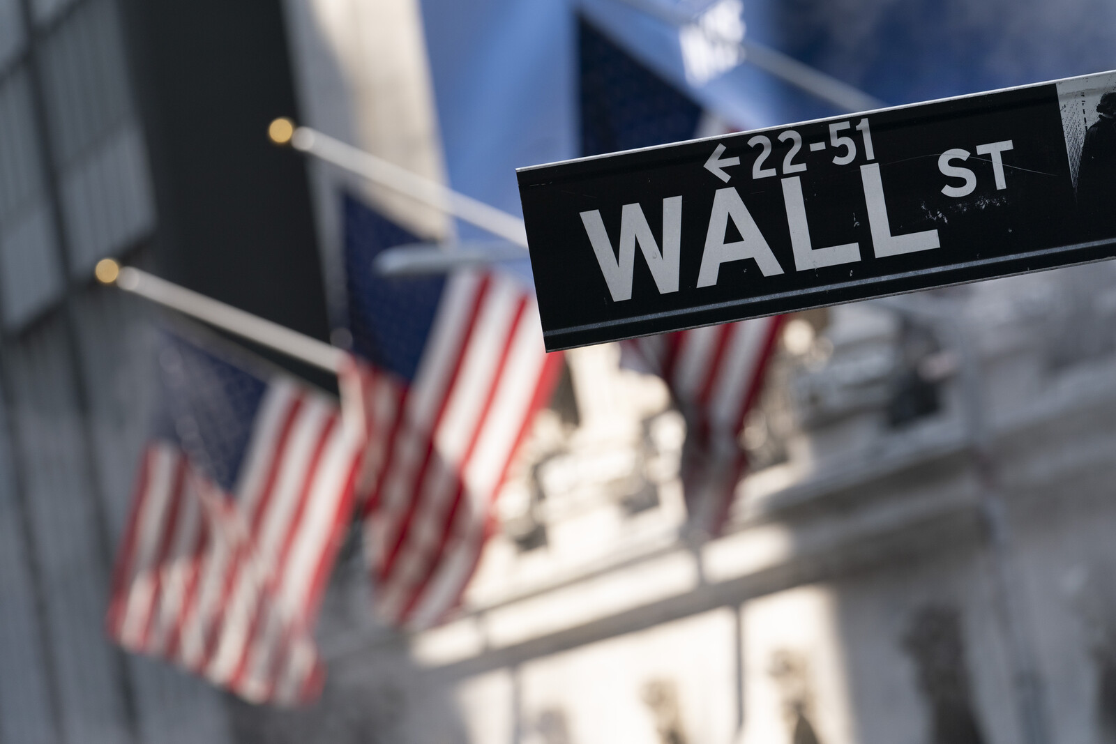 Wall Street Hits Fifth Consecutive Record as Week Ends