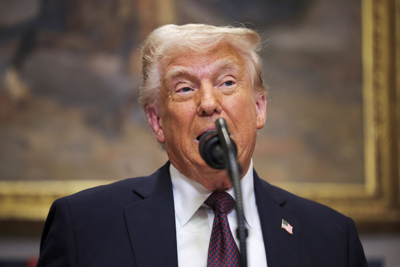 Trump Reiterates Desire for Greenland