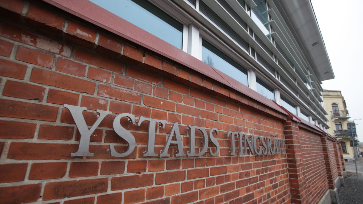 Man in his 20s charged with stabbing death of man in his 80s