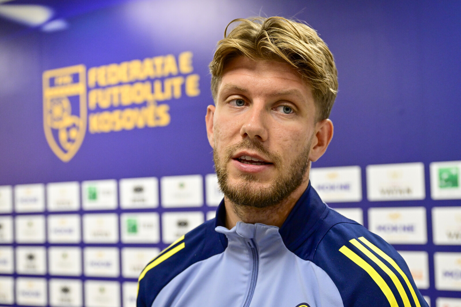 Salétros Embraces Key Role Ahead of Sweden's Crucial Match Against Kosovo