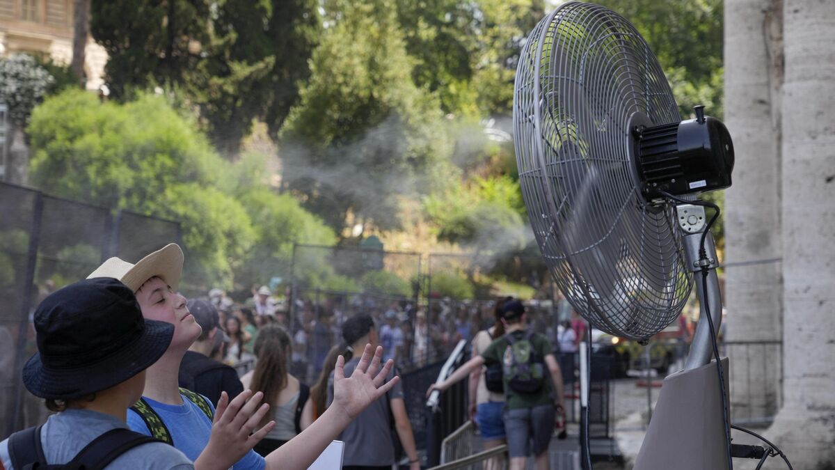 Heat in Europe is causing sky-high electricity prices