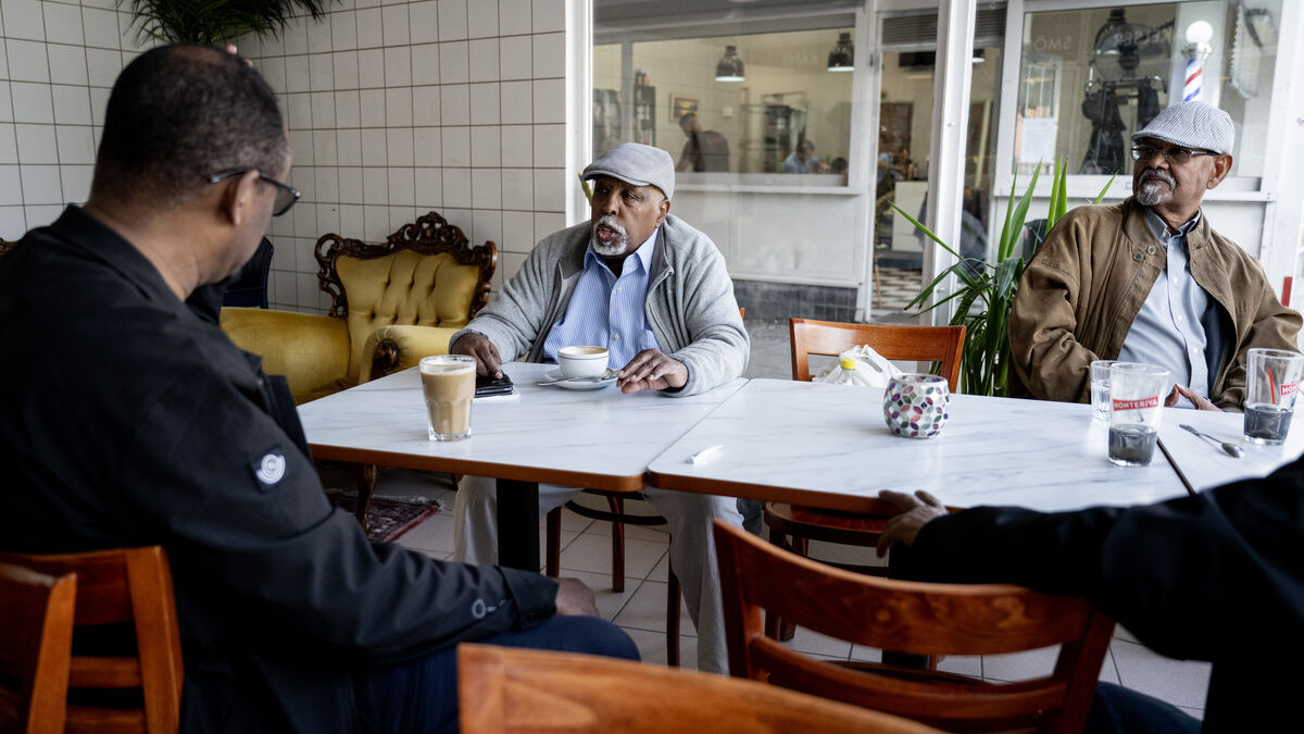 Swedish Suburbs Reclaim Public Spaces