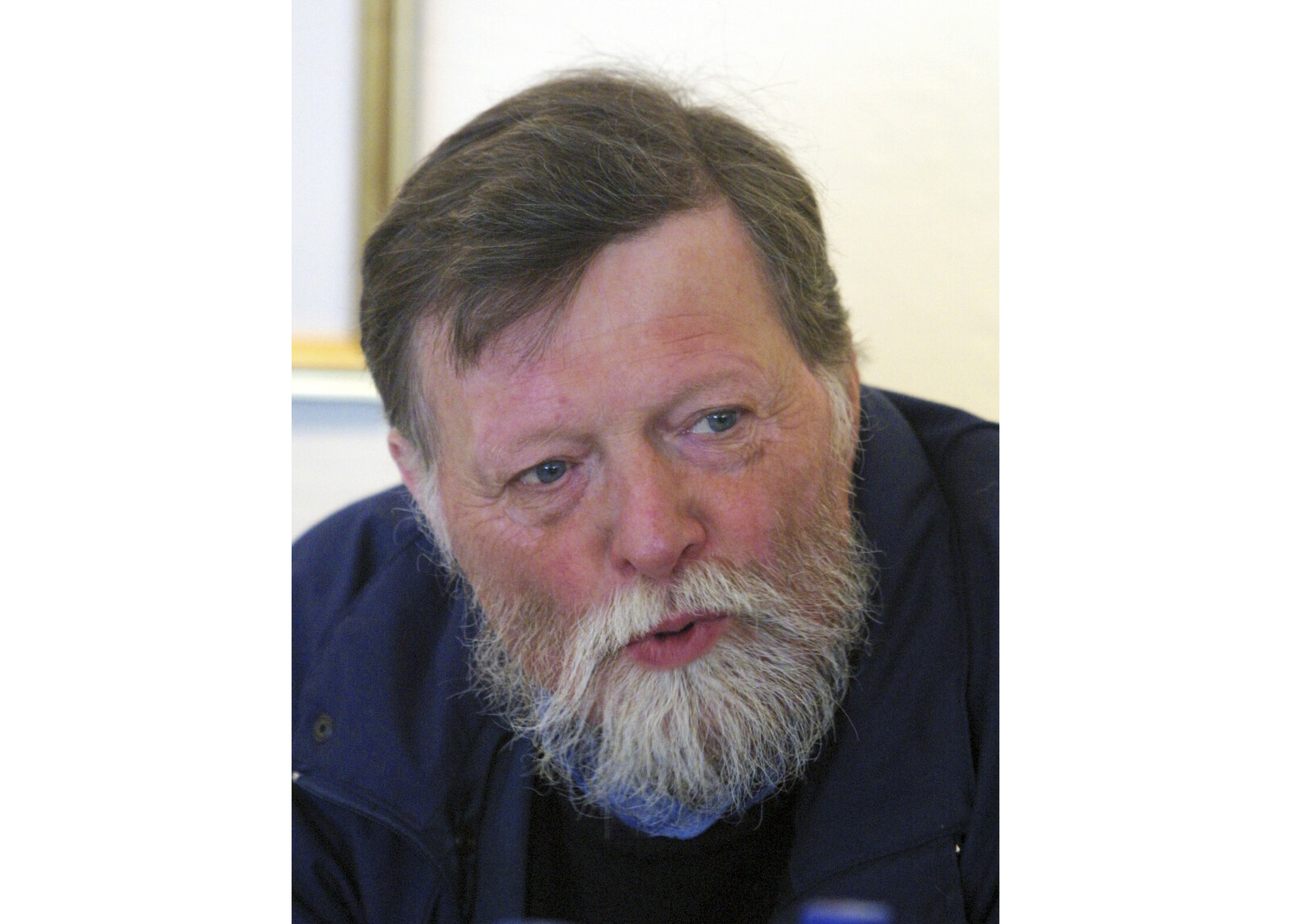 Danish Film Producer Per Holst Passes Away at 86