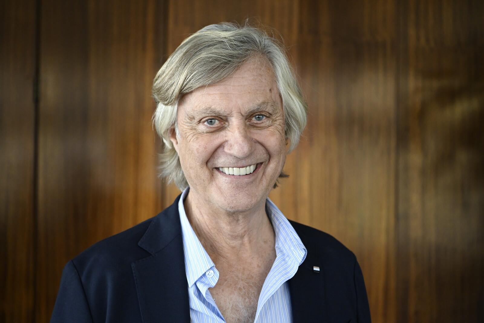 Then Lasse Hallström's TV series premieres