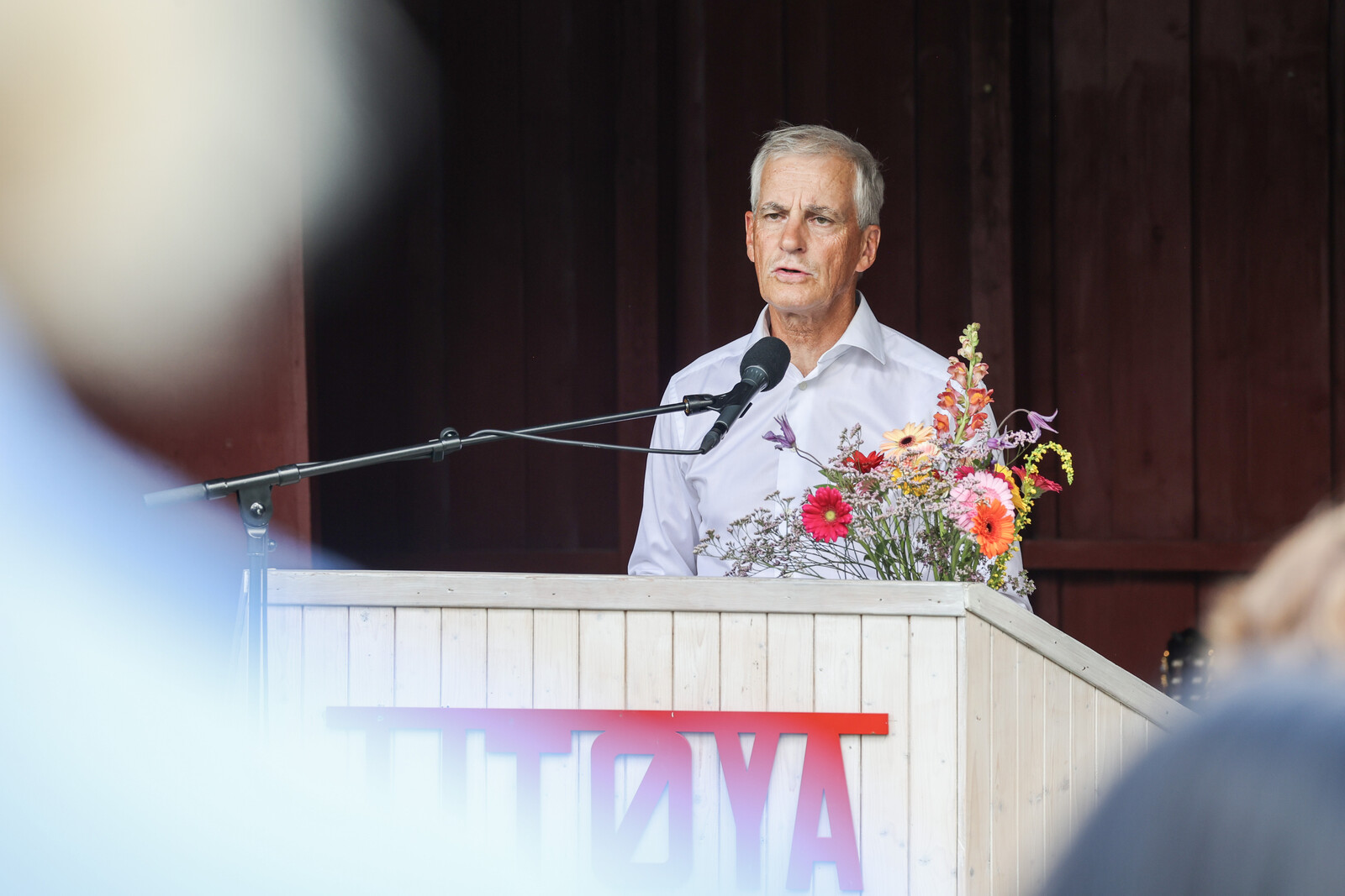 Støre Warns Hatred and Extremism