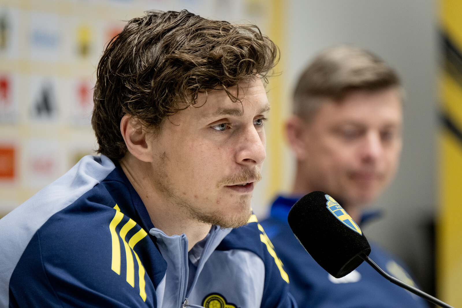Victor Nilsson Lindelöf Left Out
