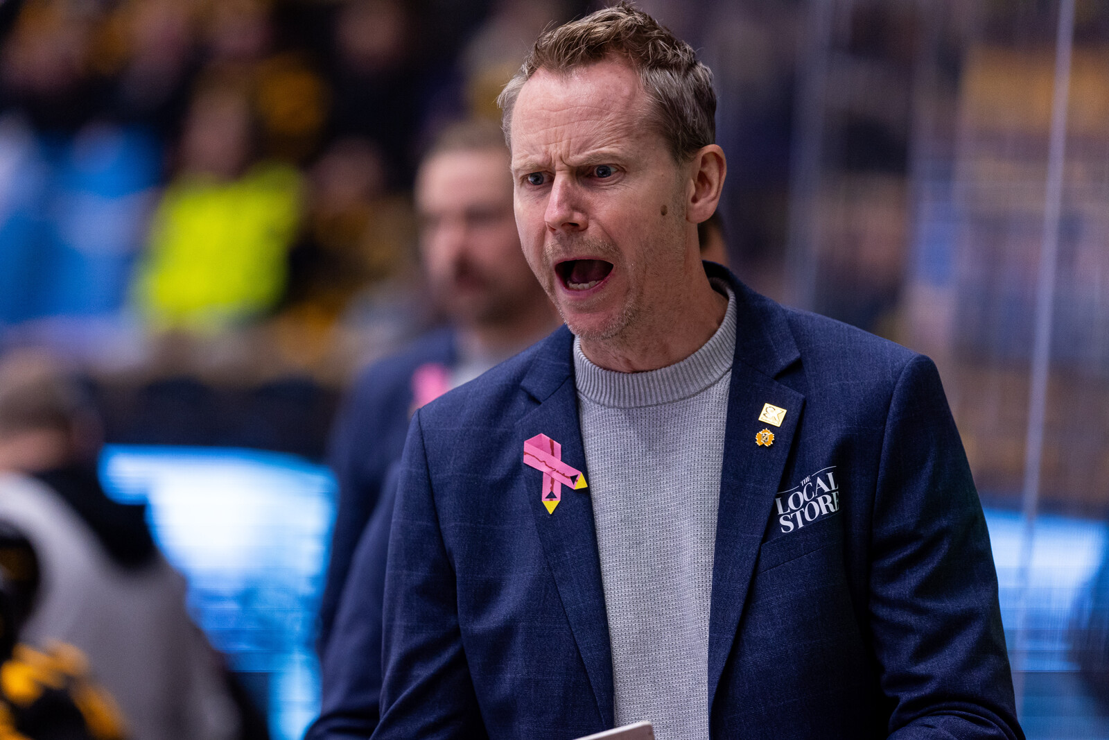 The Gold Coach Fired: "Don't Care About the Supporters" | Sweden Herald