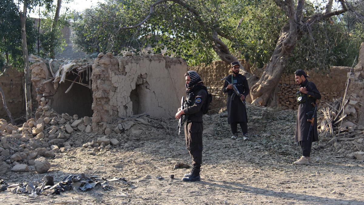 Pakistan carries out new airstrikes