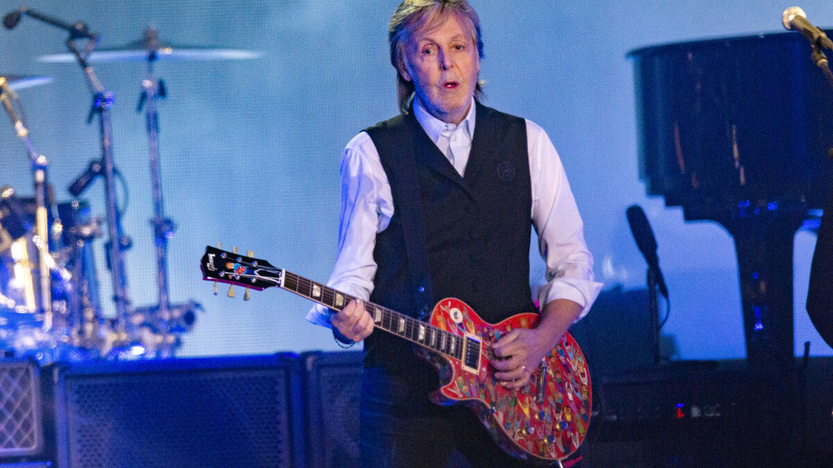 Paul McCartney releases song without sound