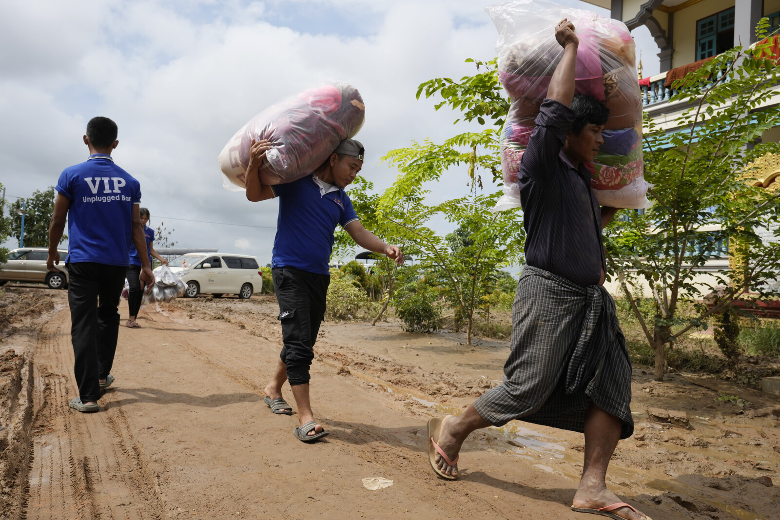 Myanmar's junta invites to peace