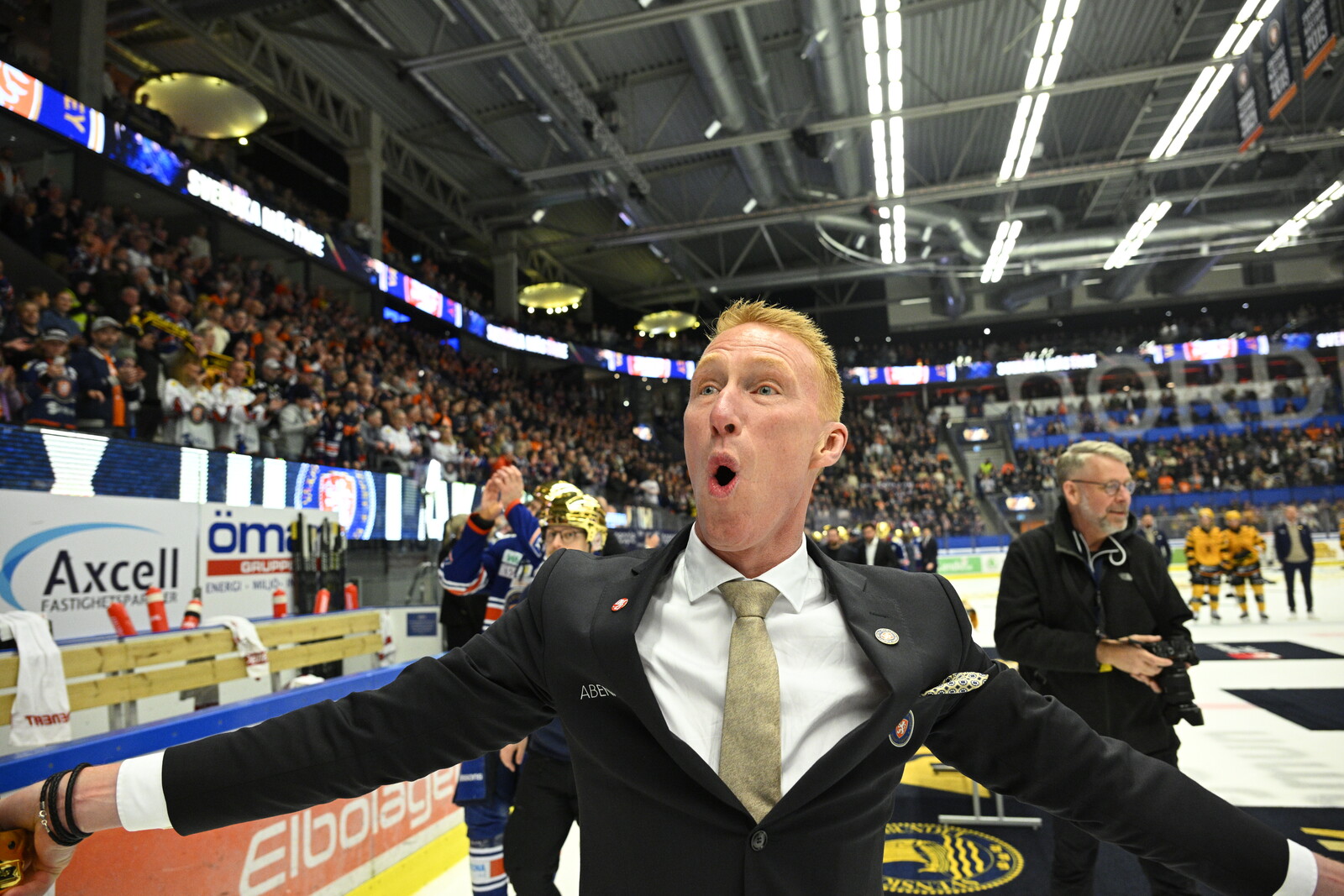 Jörgen Jönsson Returns as Färjestad's Head Coach, Embraces New Role