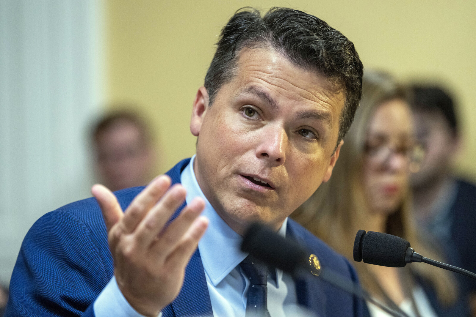 Democrats Slam Trump's Ukraine Aid Pause as 'Ruthless Blackmail'