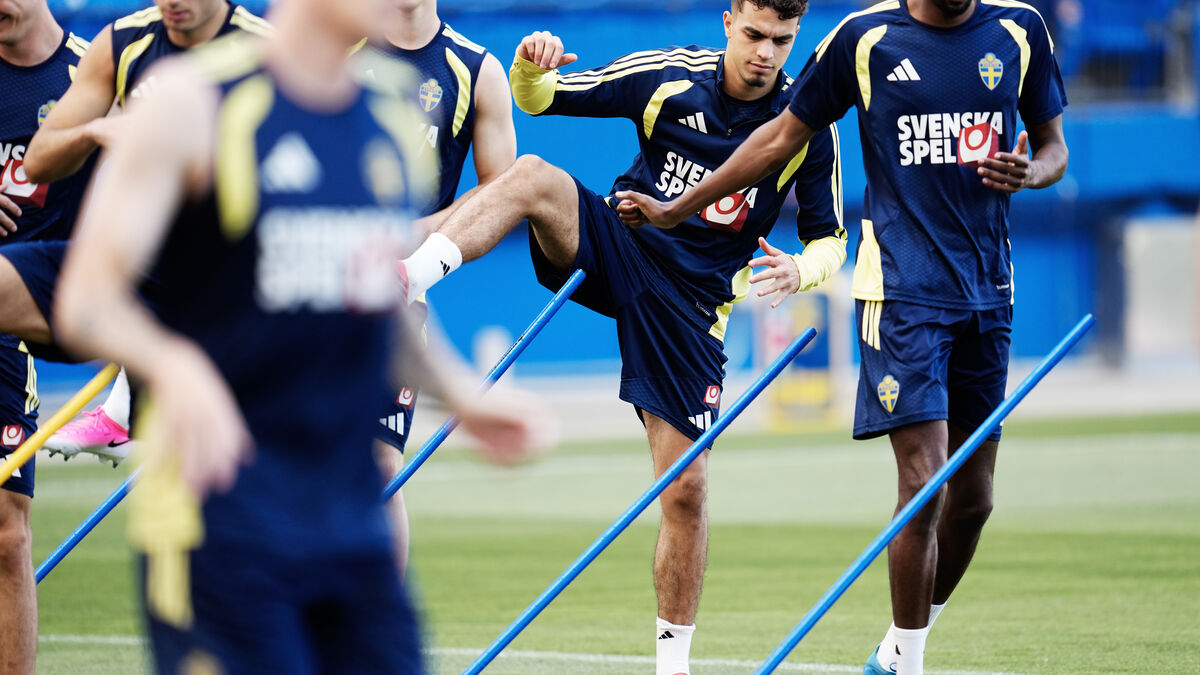 Sweden heads east dreaming of a World Cup upset against France