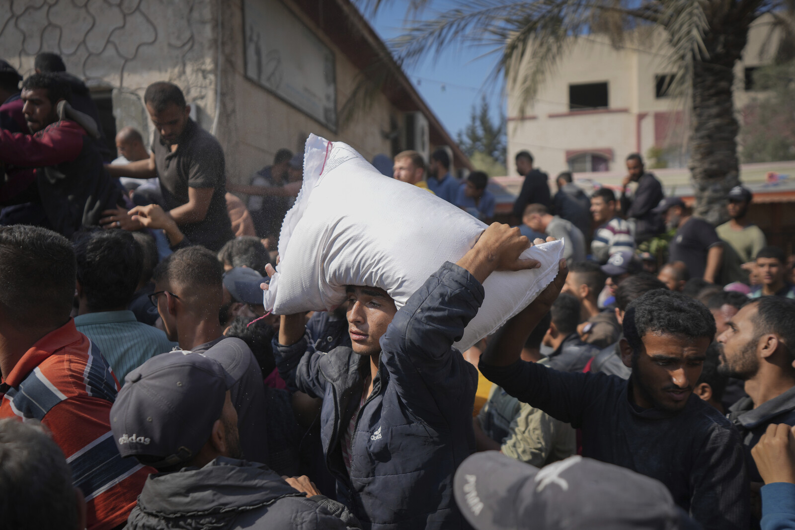 Israel Cuts Ties with Unrwa