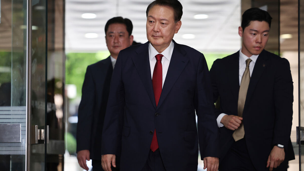 Prosecutors seek ten-year prison sentence