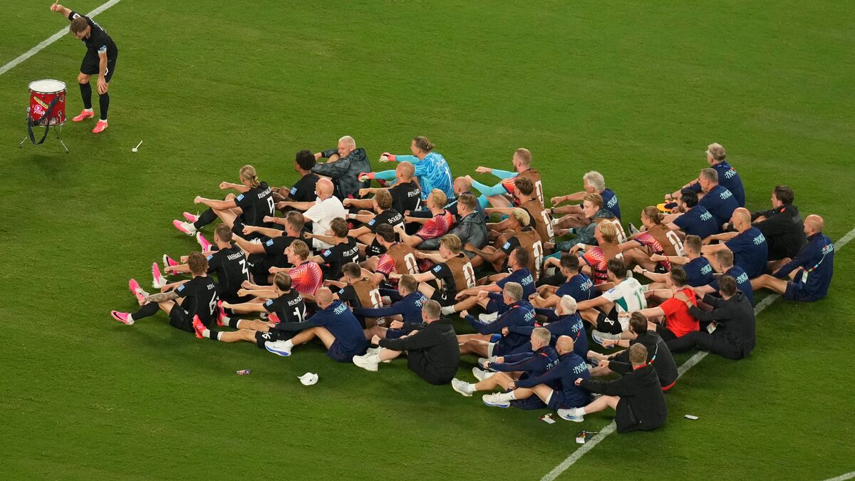 Norway celebrated the World Cup with rowing in a special moment