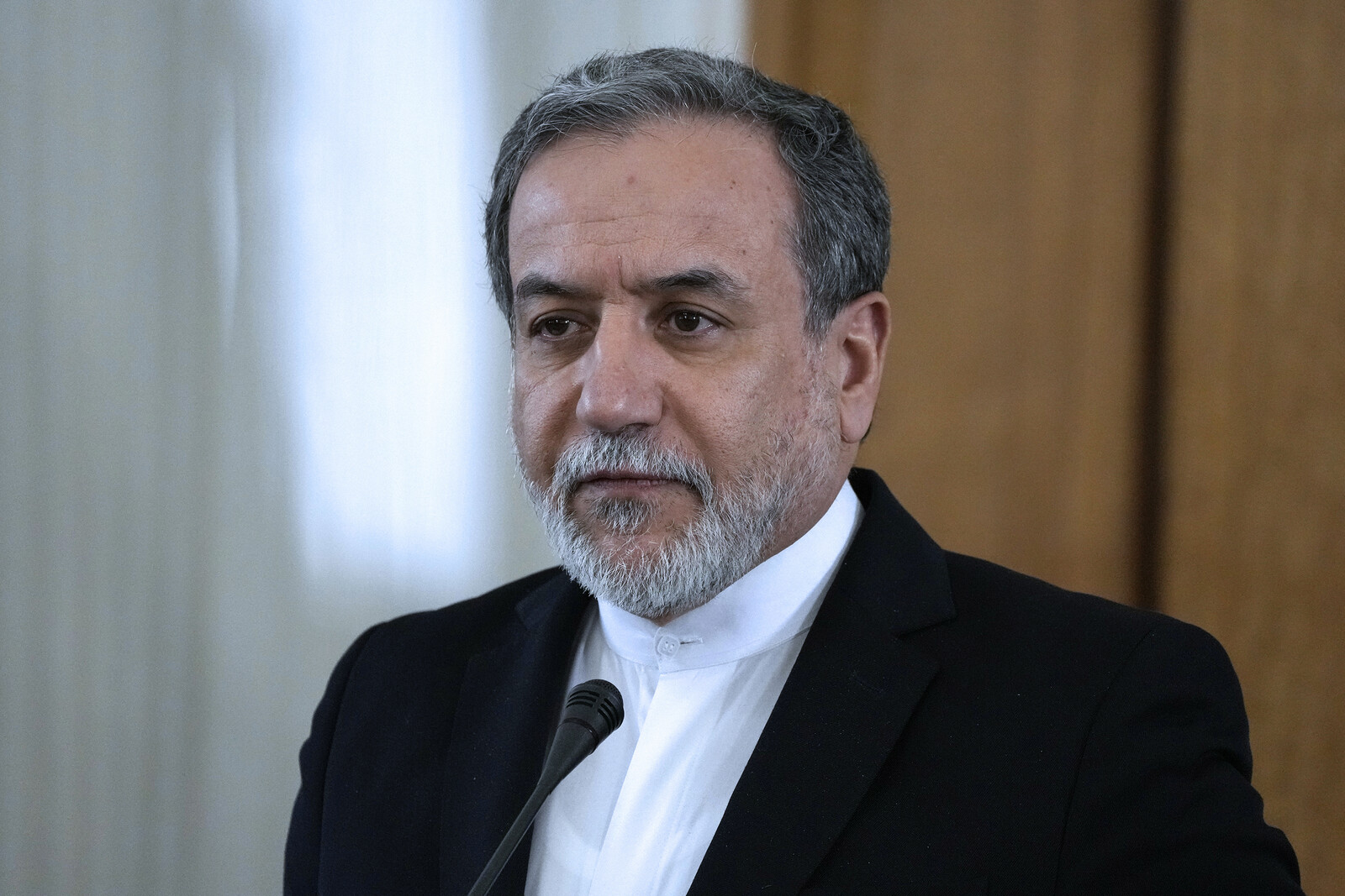 Iran Firm on Uranium Enrichment as Talks with US Continue
