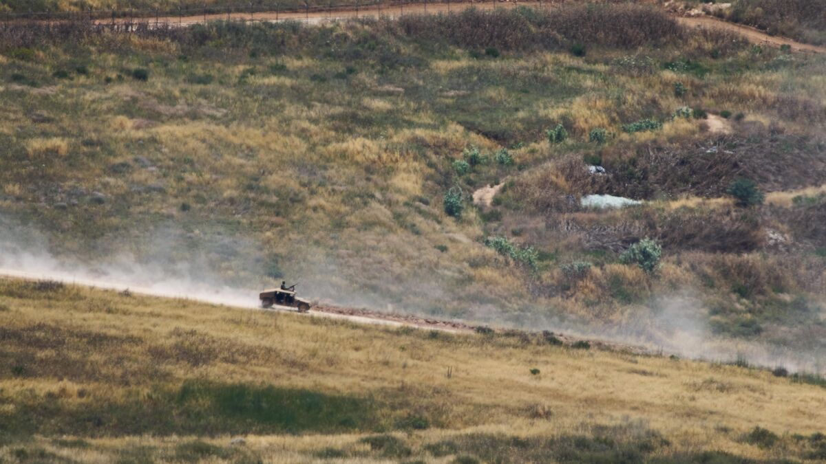 Lebanon: Two killed and 22