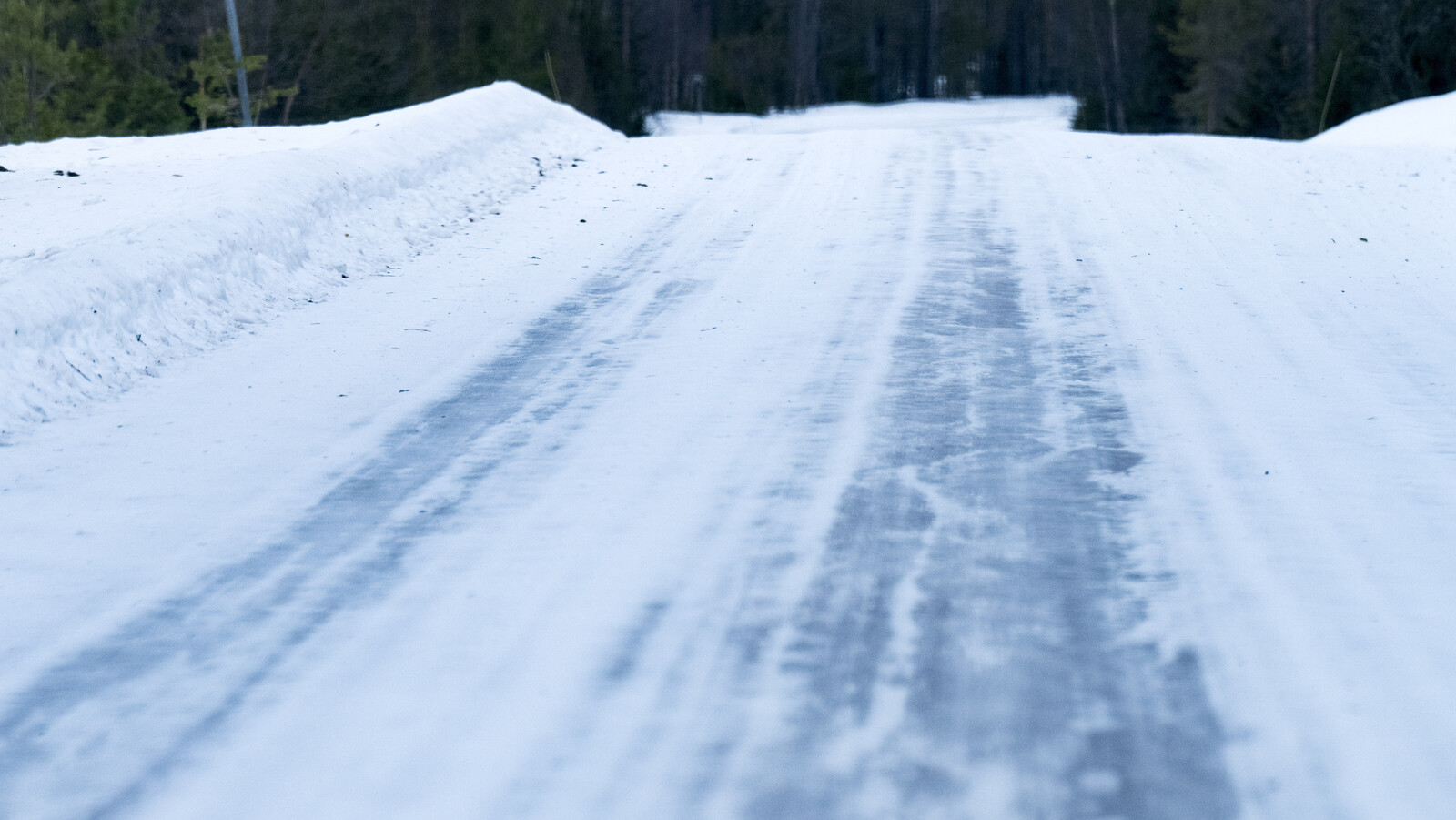 Slippery Roads Deceive During Sports Break Traffic