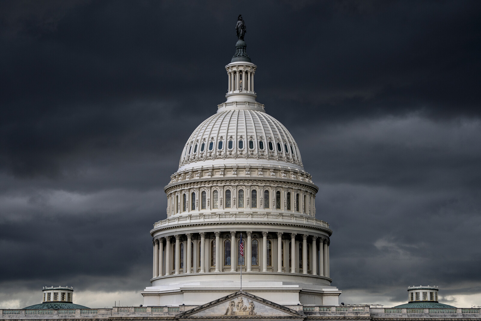 Trump's Inauguration Moves Indoors
