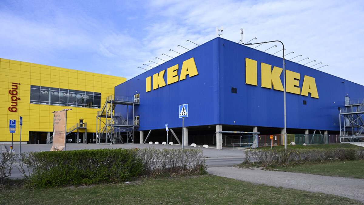 Ikea to lay off 850 people, 300 in Sweden