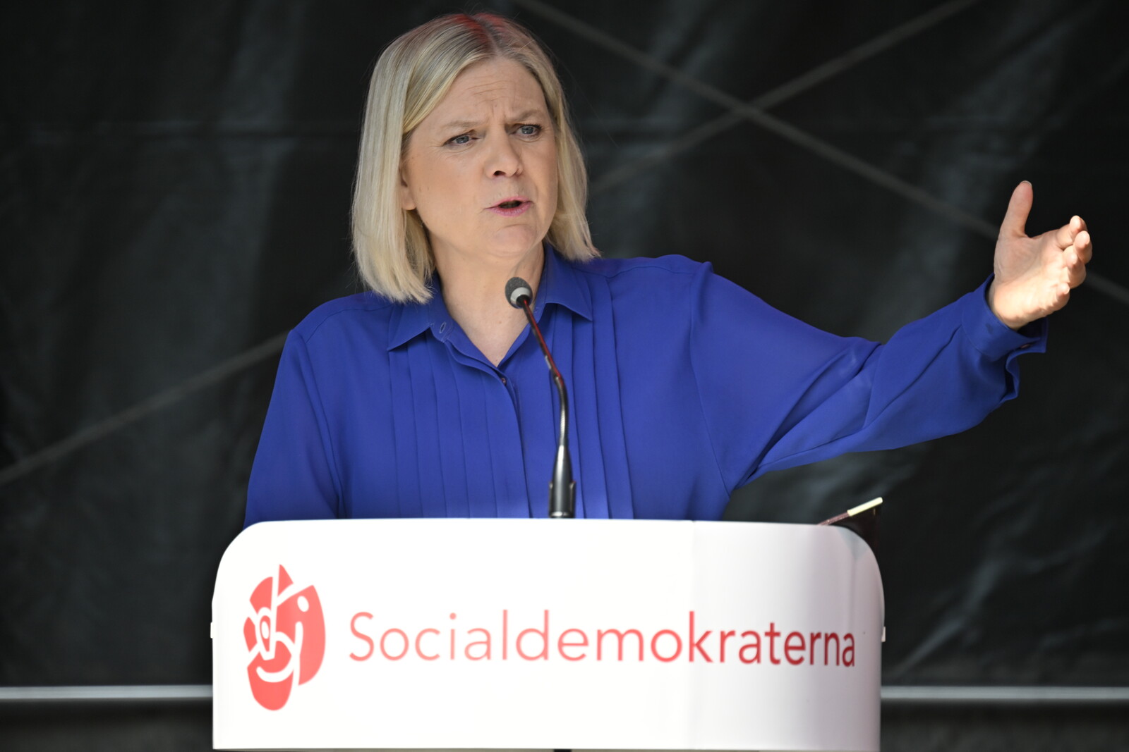 Andersson Criticizes Government's Inaction on Security Policy