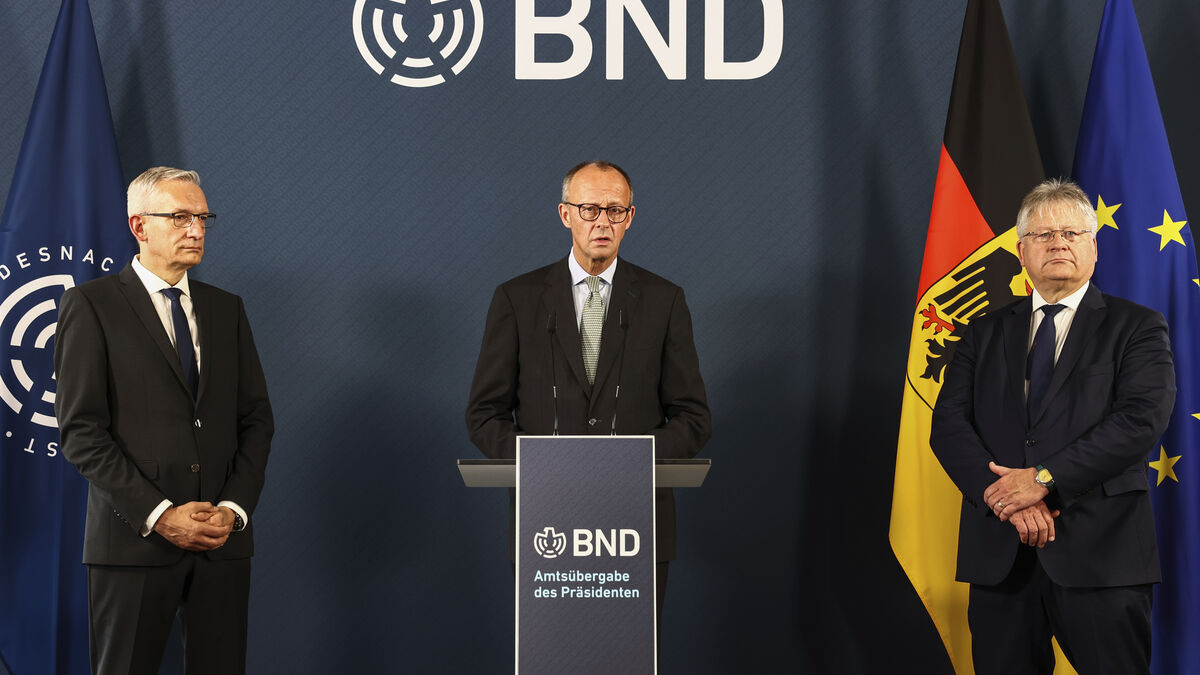 German spies gain more power,