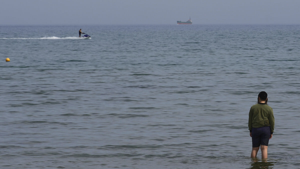 World’s oceans hit record warmth