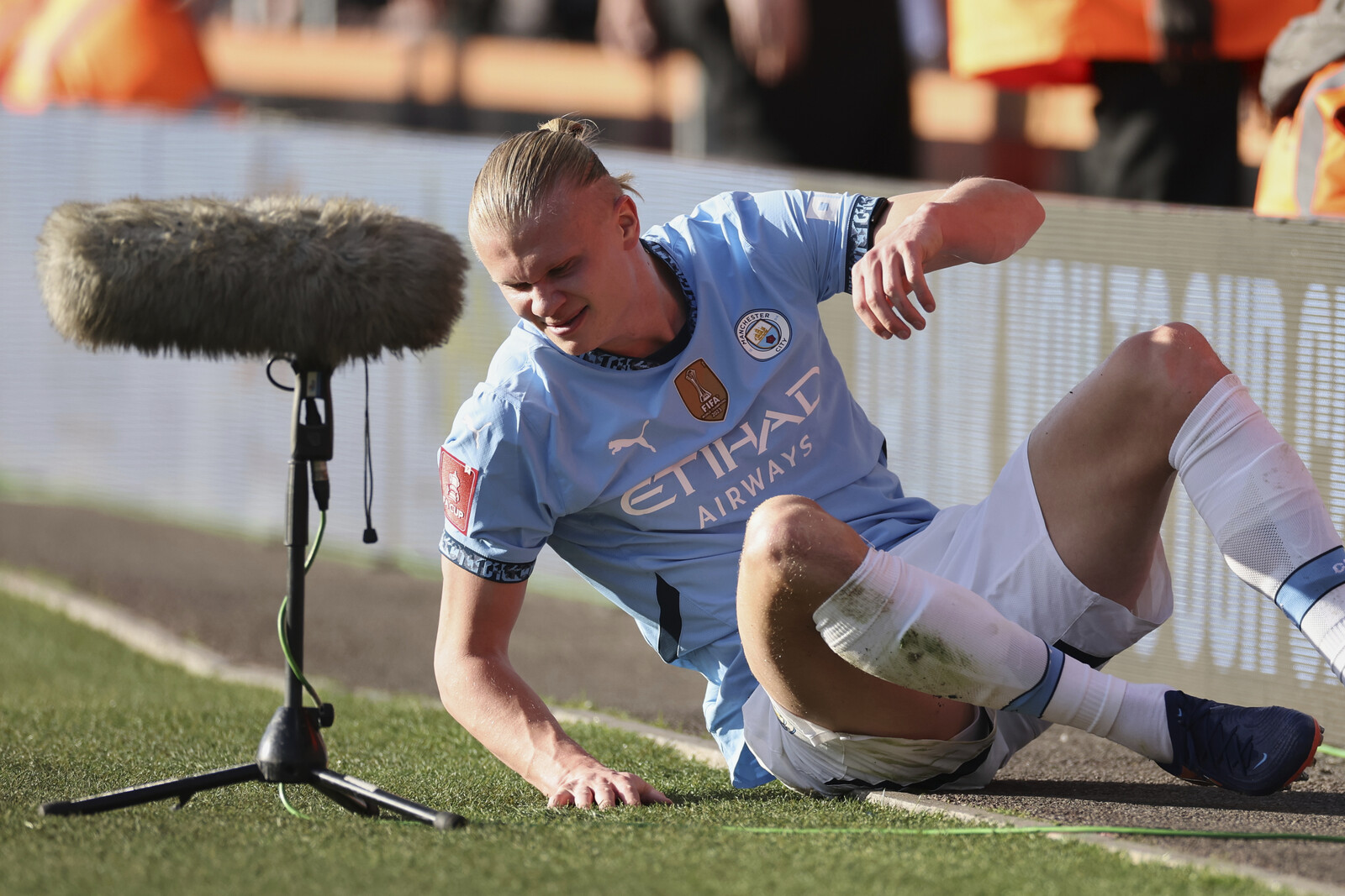 Haaland Expected to Return in 5-7 Weeks After Foot Injury